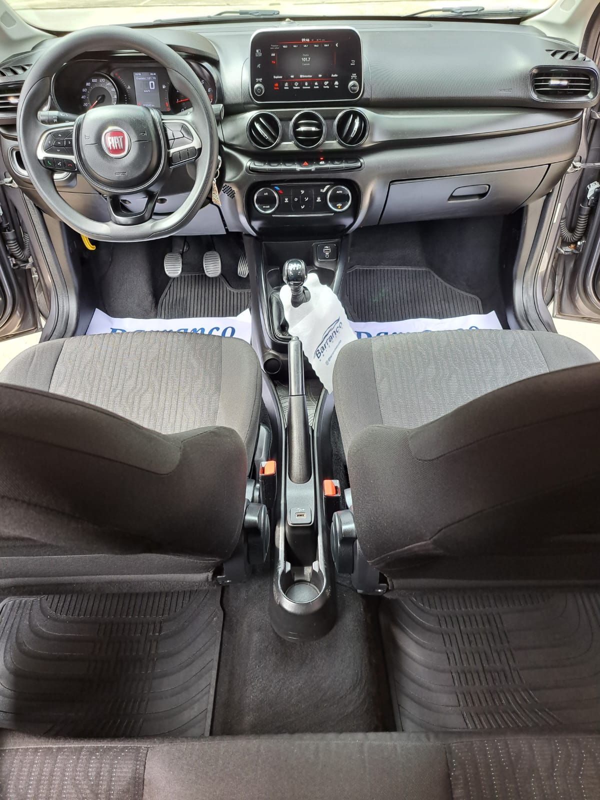 Fiat Cronos — foto 6