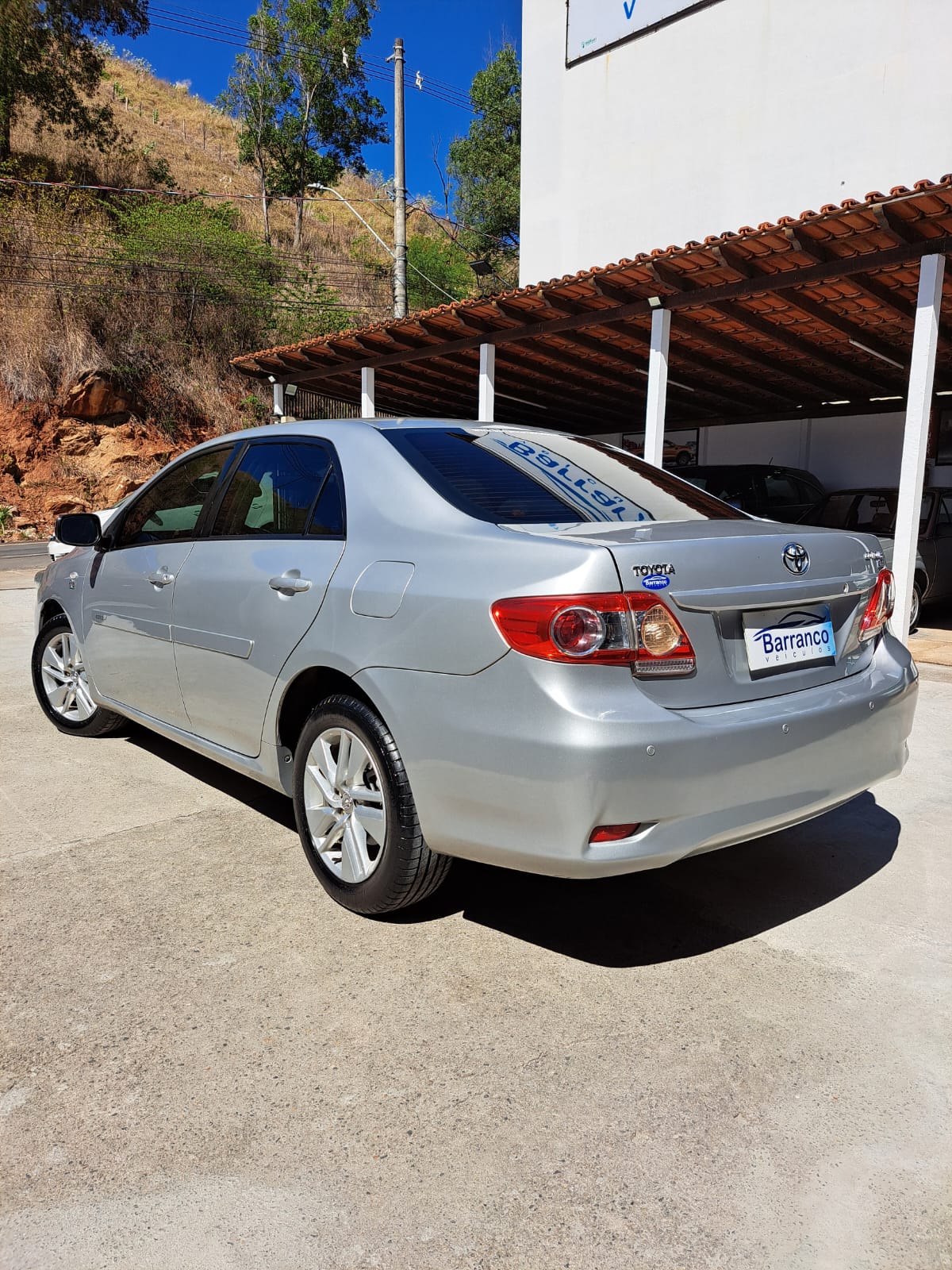 Toyota Corolla GLi 1.8 Dual VVT-i Flex 2012 — foto 2